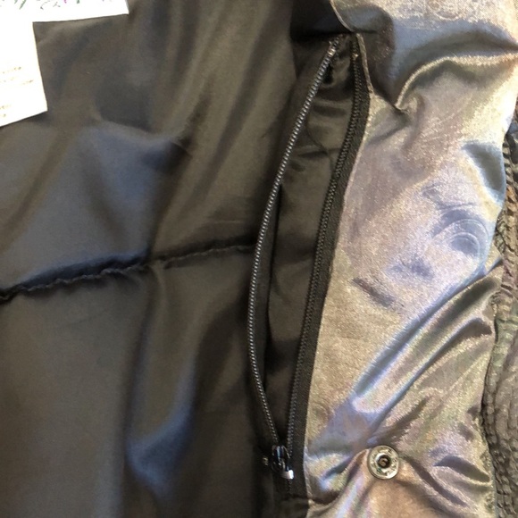 Obermeyer. Women’s Ski Jacket. . Size 10. - Picture 8 of 11